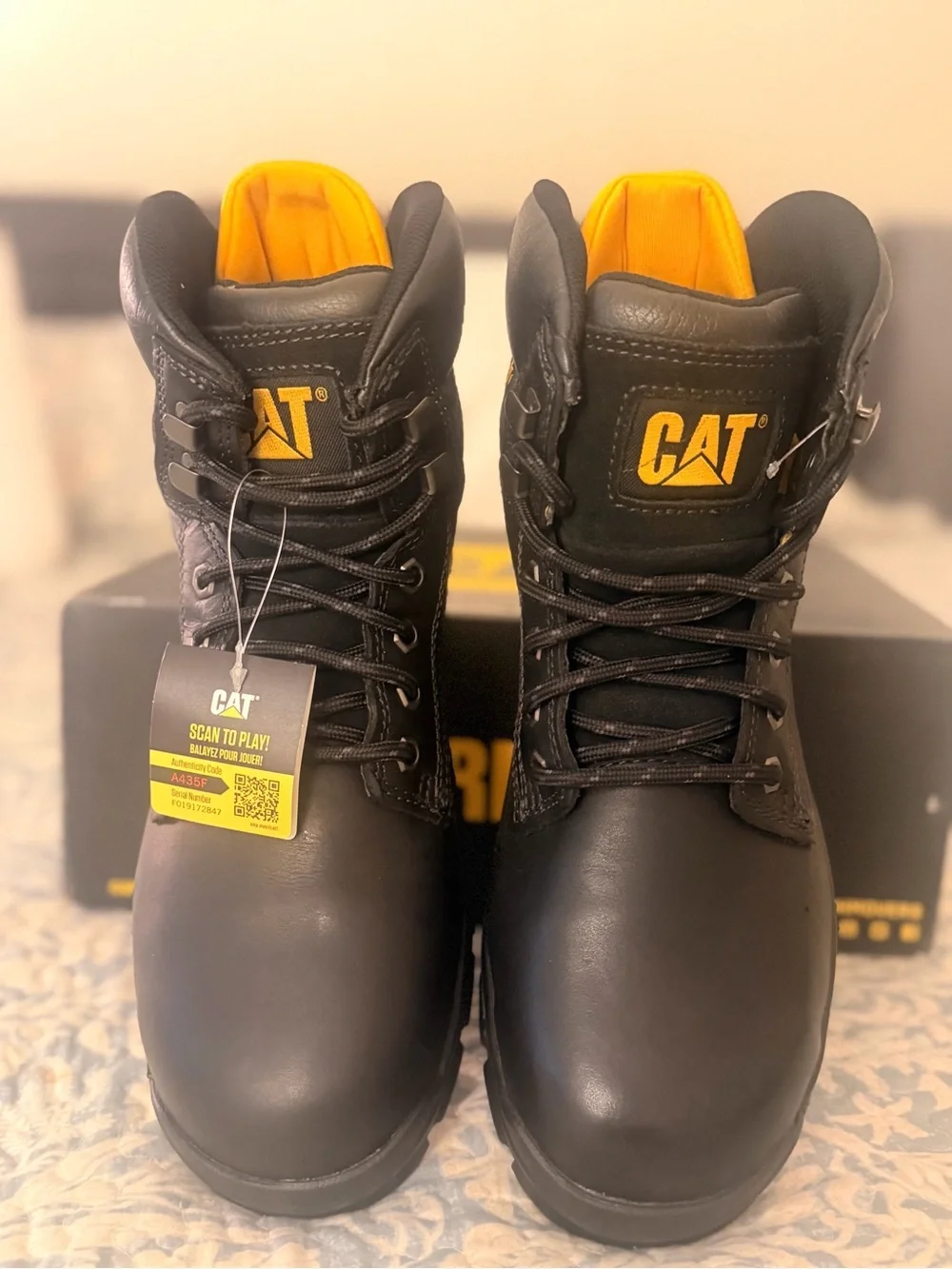 Size 8 Men Caterpillar Men's Black Steel-Toe. Work Boot